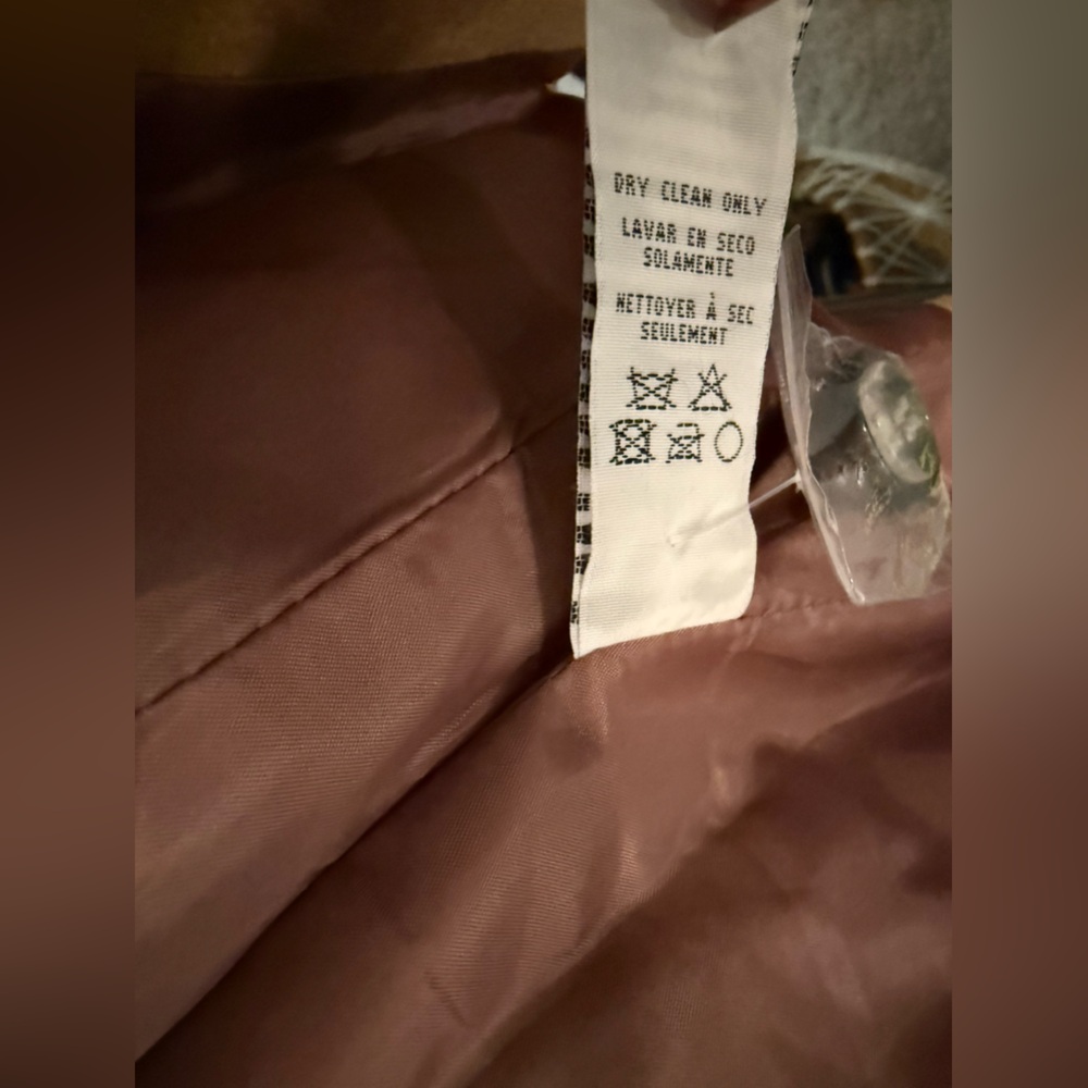 Beautiful Tan Wool Jacket - Picture 10 of 10